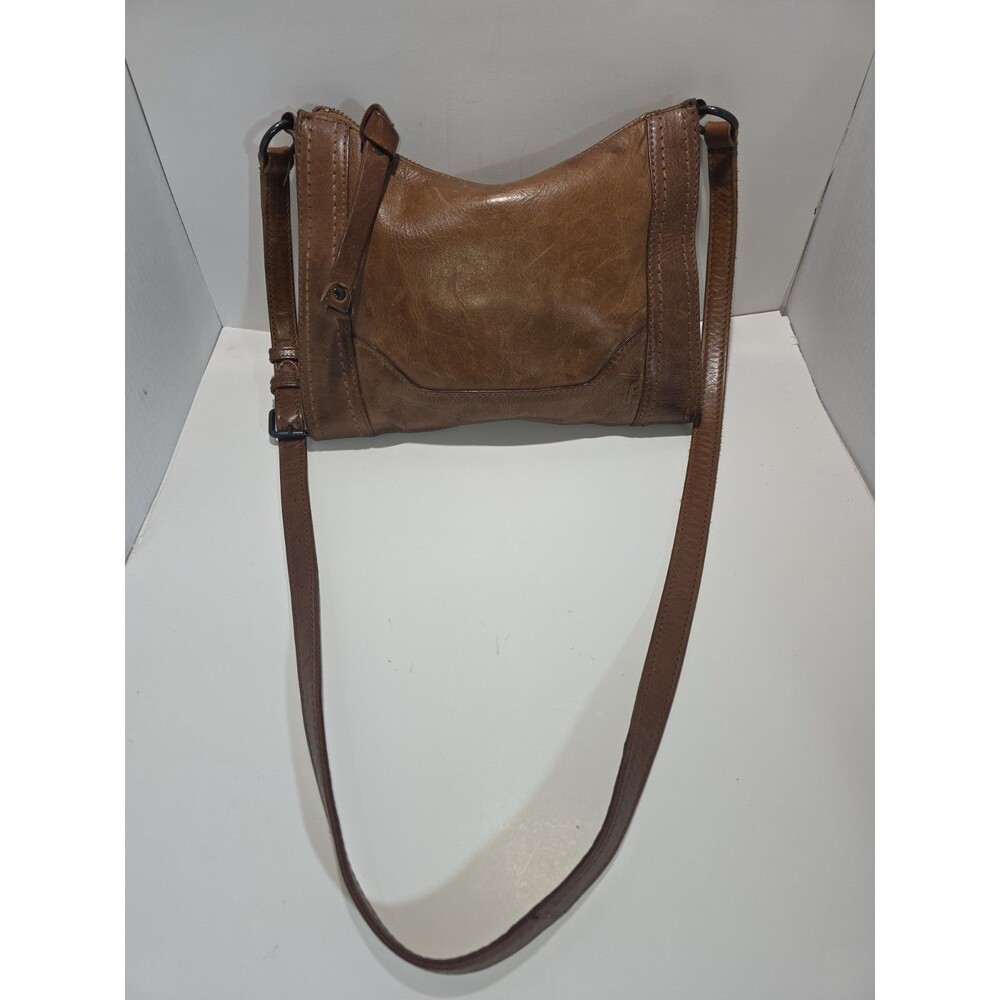 FRYE Melissa Zip Crossbody Bag in Antique Pull-Up Leather Burnished Cognac